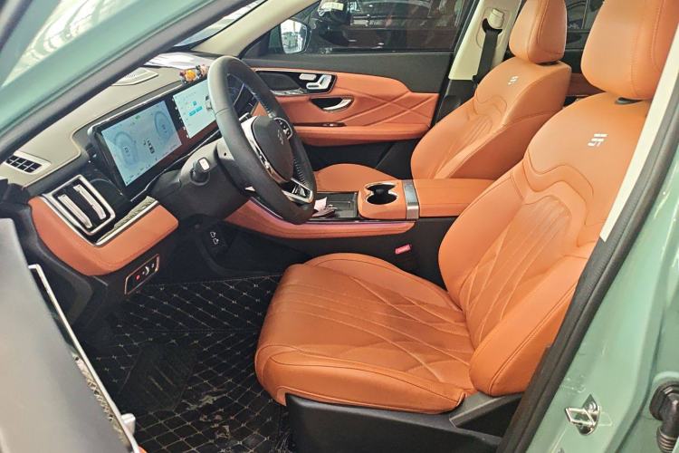 Used  Shanhai L7 2024 1.5T 120km MAX+ 7-Seater
