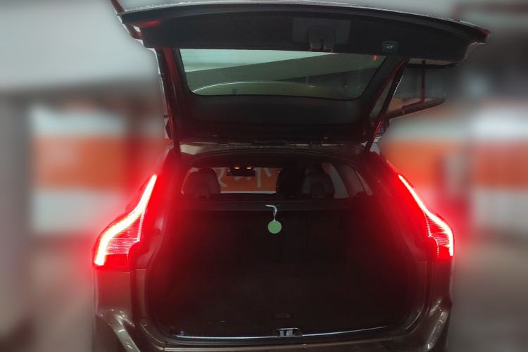 Used Volvo XC60 2017 T5 AWD Smart Upgrade Edition