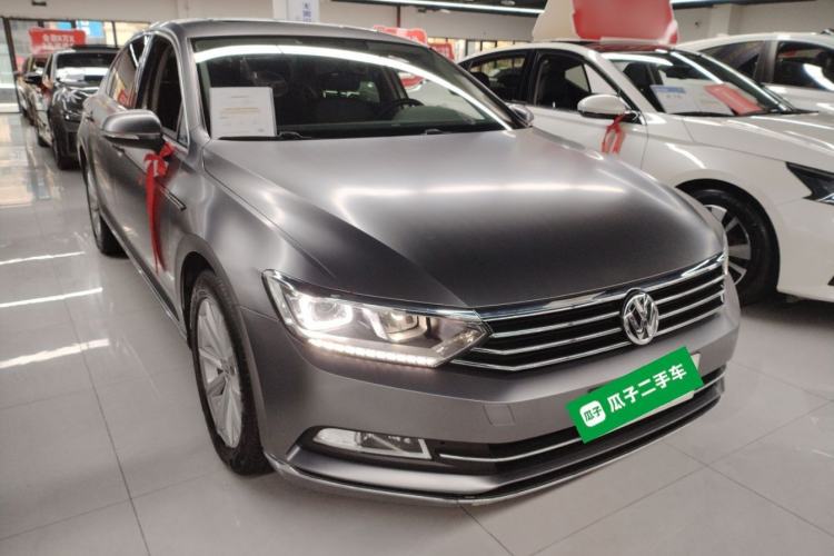 Used Volkswagen Magotan 2019 330TSI DSG Leading Model China VI Standard
