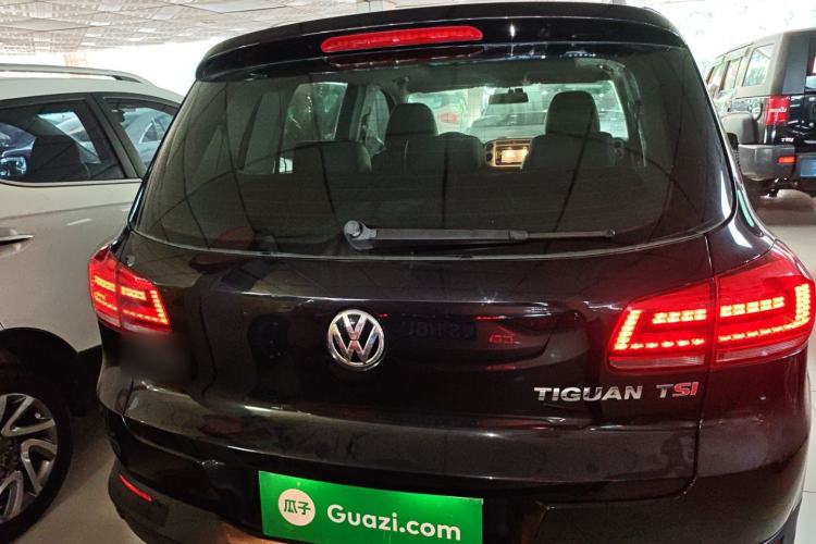 Used Volkswagen Tiguan 2015 1.8TSI Manual Two-Wheel-Drive Limited Edition
