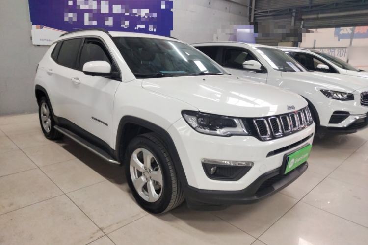 Used  Compass 2019 220T Automatic Enjoyment Version
