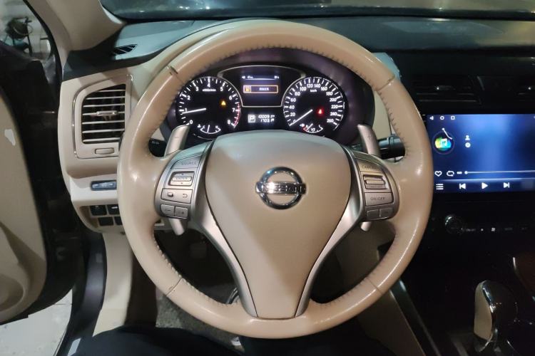 Used Nissan Teana 2014 Duke 2.5L XV Glory Edition