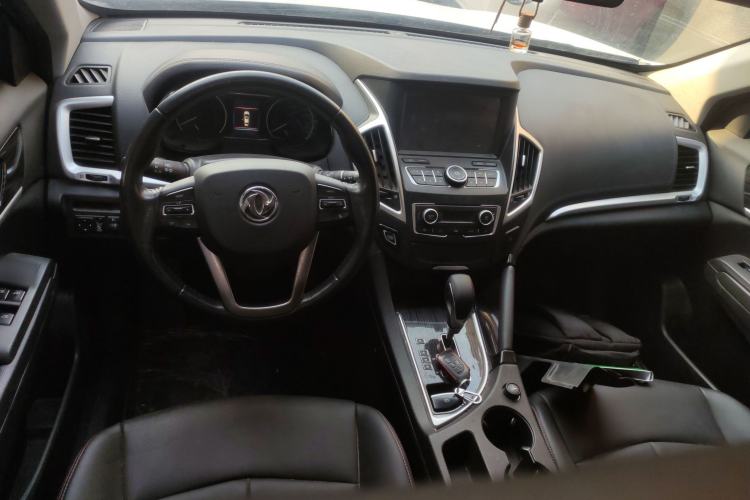 Used Dongfeng Aeolus AX7 2016 2.0L Automatic Zhiyi Trim
