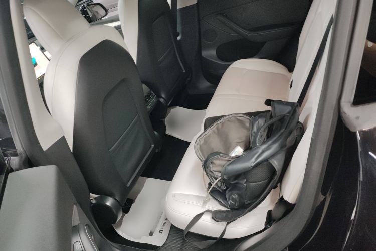 Used Tesla Model Y 2022 Performance High-Performance All-Wheel-Drive Version
