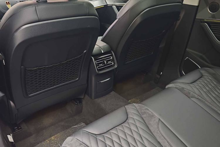 Used Hongqi HS5 2023 2.0T Four-Wheel Drive Flagship Pro Edition
