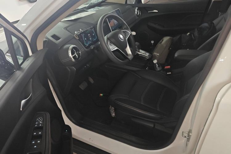 Used BYD Yuan New Energy 2019 EV535 Smart Connect Trendsetting Model
