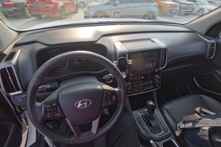 Used Hyundai ix35 2019 2.0L Automatic 2WD Zhiyong·Changxiang Edition China VI Standard
