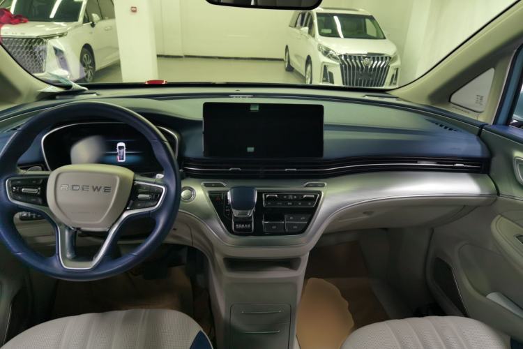 Used Roewe iMAX8 2022 400TGI Prestige Edition
