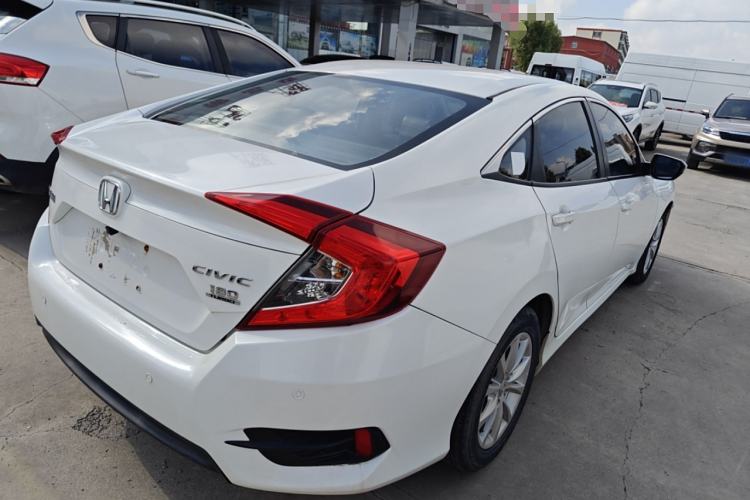 Used Honda Civic 2016 180TURBO CVT Comfort Version
