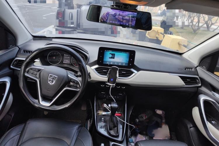 Used Baojun 530 2019 1.5T CVT Luxury Model 7 Seats China V Emission Standard
