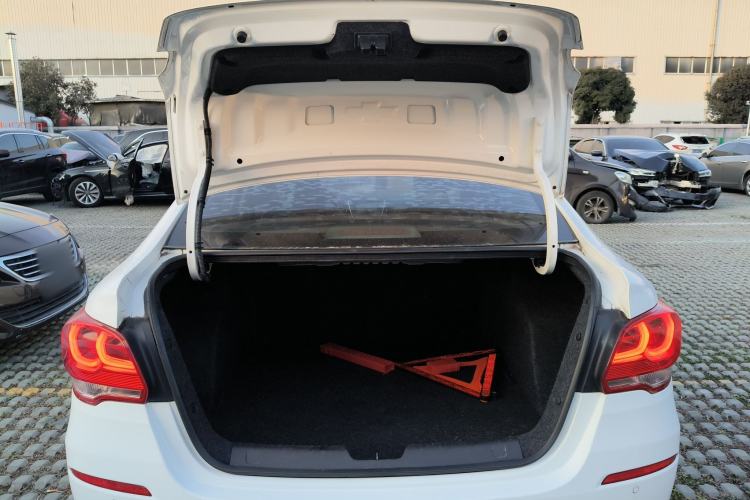 Used Chevrolet Cavalier 2016 1.5L Automatic Xinyue Edition