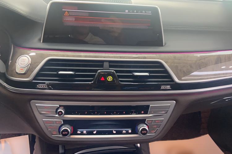 Used BMW 7 Series 2021 740Li Leading Edition Luxury Package
