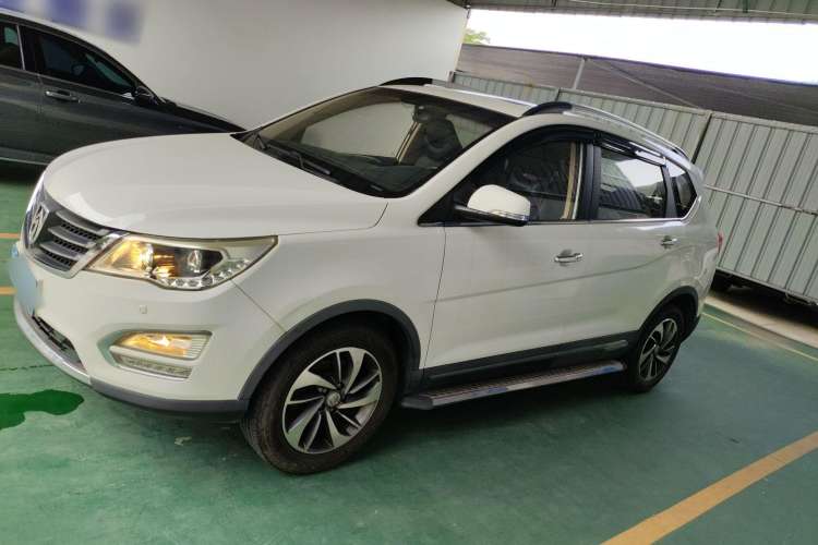 Used Baojun 560 2015 1.8L Manual Luxury Model