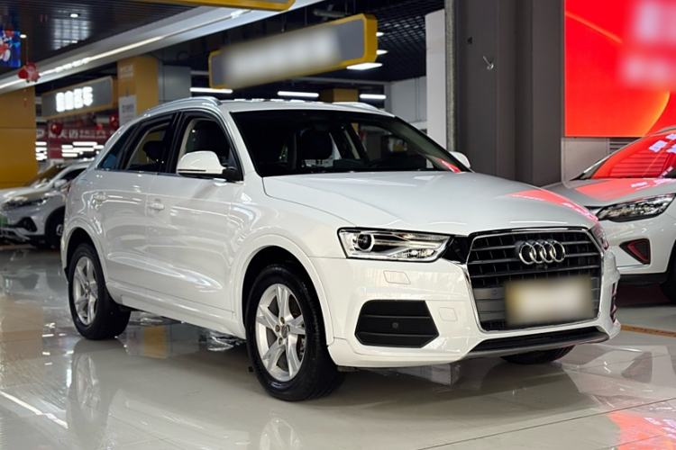 Used Audi Q3 2017 30 TFSI Fashion Model
