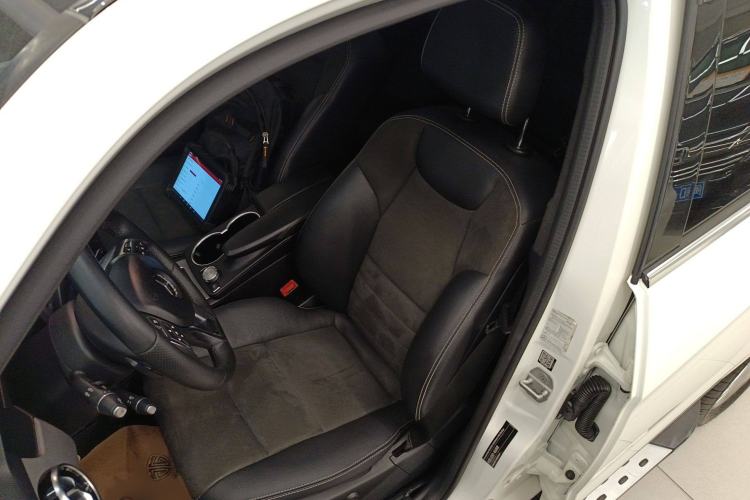 Used Mercedes-Benz GLK-Class 2015 GLK 260 4MATIC Dynamic Edition Ultimate Version