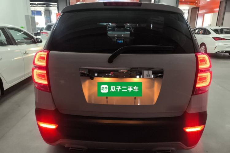 Used Chevrolet Captiva 2015 2.4L Two-Wheel Drive Urban Version 7 Seats
