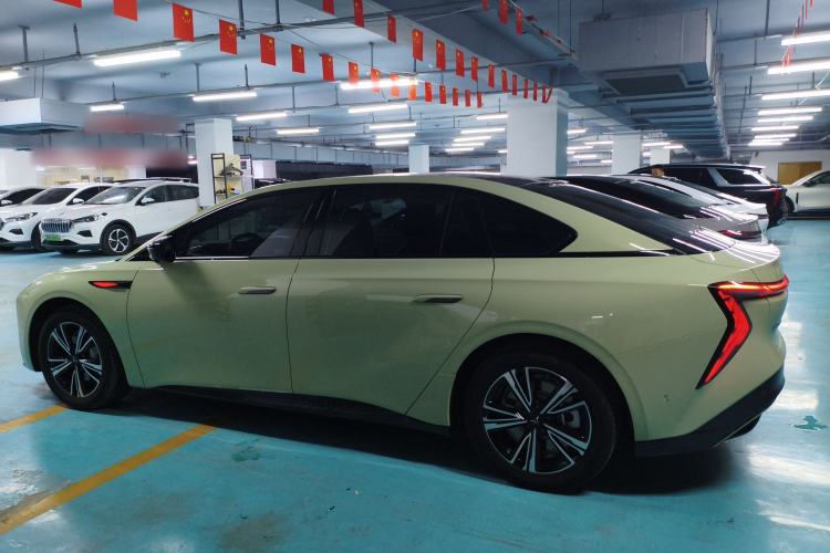 Used Hongqi EH7 2024 690 Pro
