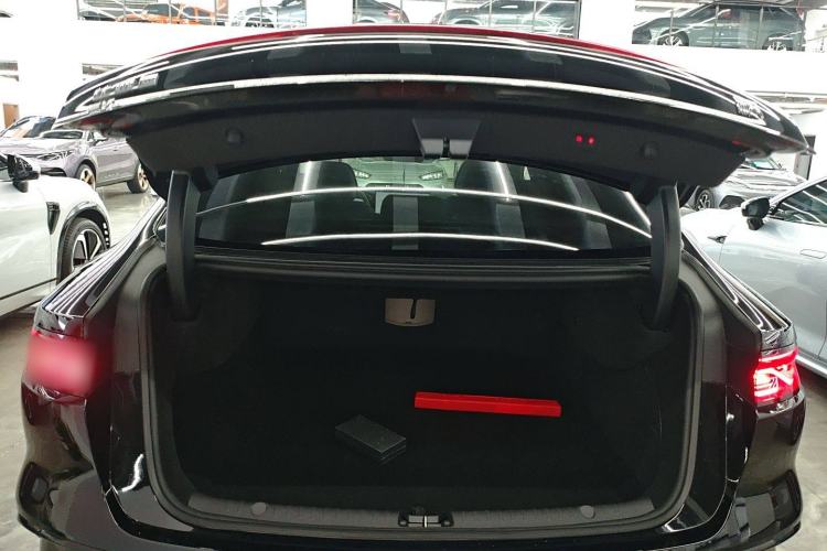 Used BYD Han 2025 EV with 701 km of Laser Radar-Enabled Intelligent Driving