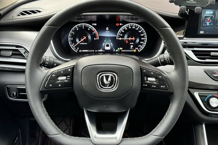 Used Changan Ruicheng CC 2021 Blue Whale Edition 1.5T DCT Prestige Model
