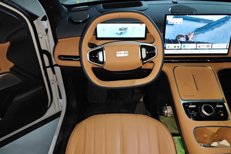 Used Geely Galaxy Galaxy Xingjian 7 EM-i 2025 120km Exploration+ Version
