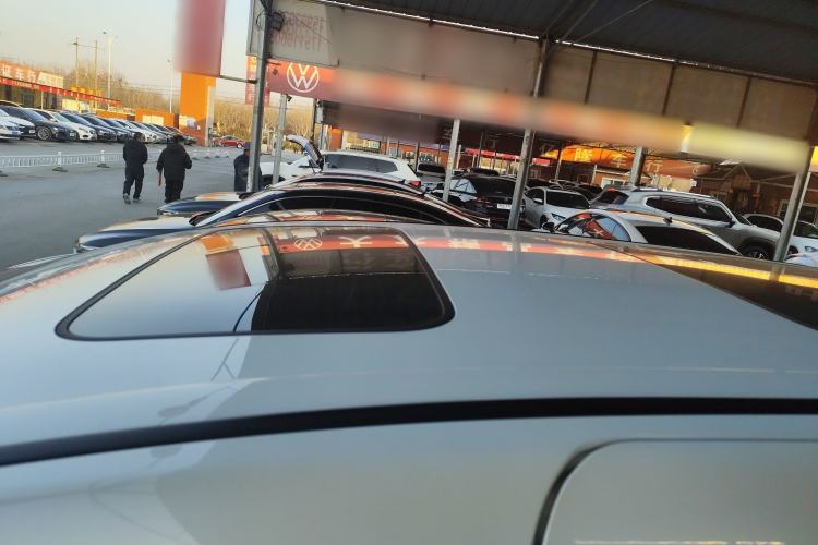 Used Honda Elysion 2022 2.0L eHEV Luxury First Edition
