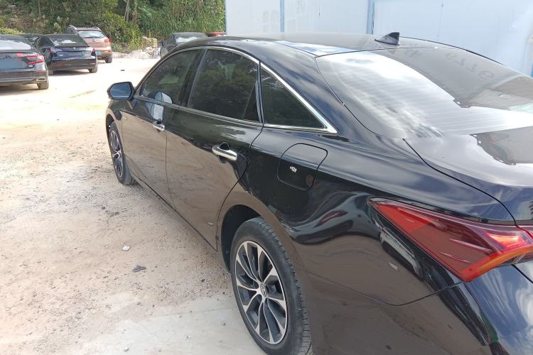 Used Toyota Avalon 2022 Dual-Engine 2.5L Luxury Edition