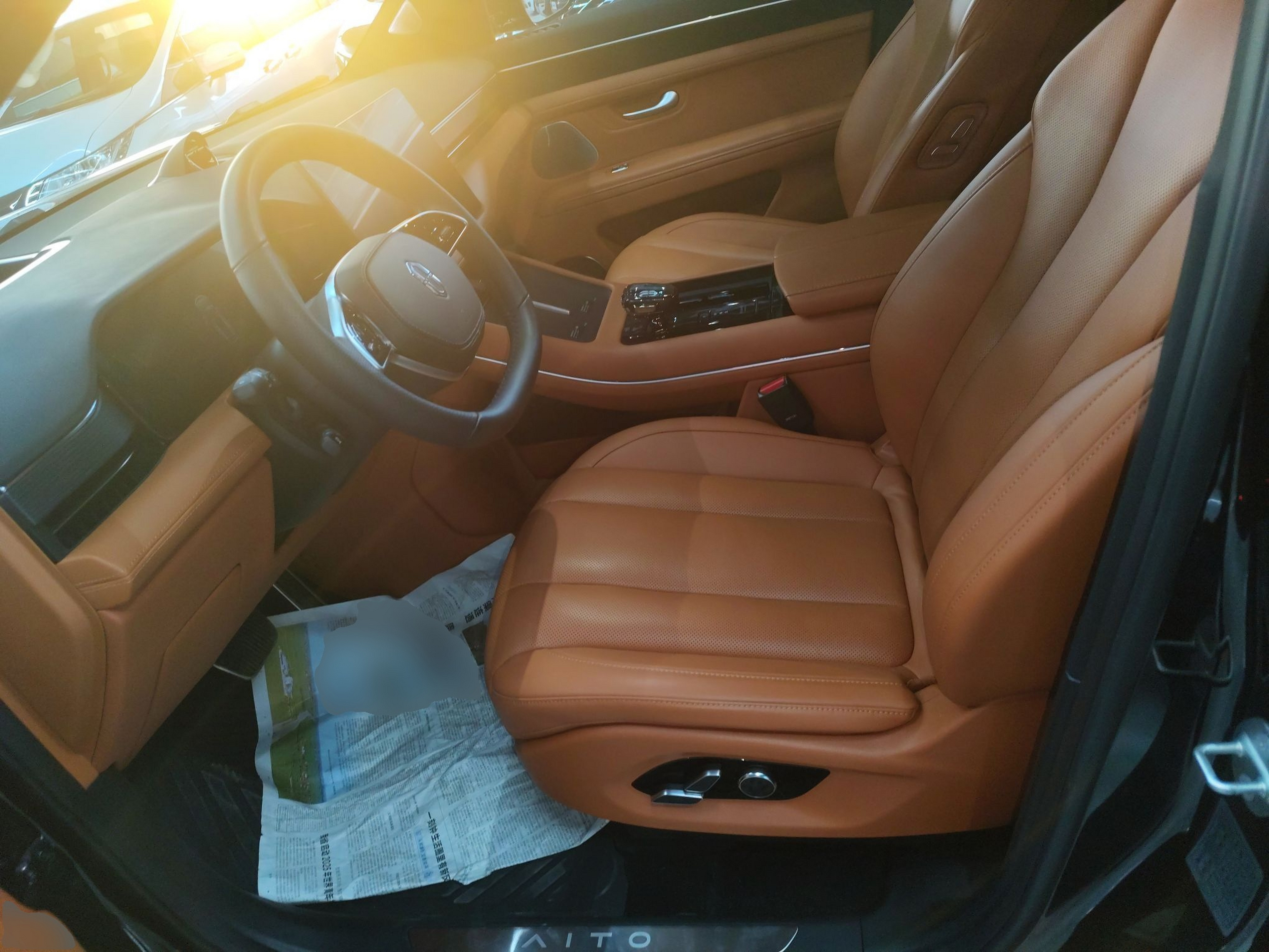 المقاعد الأمامية داخل السيارة