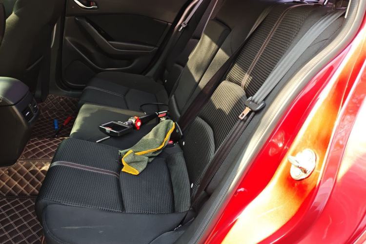 Used Mazda Mazda 3 Axela 2017 Sedan 1.5L Automatic Luxury Model China VI Standard