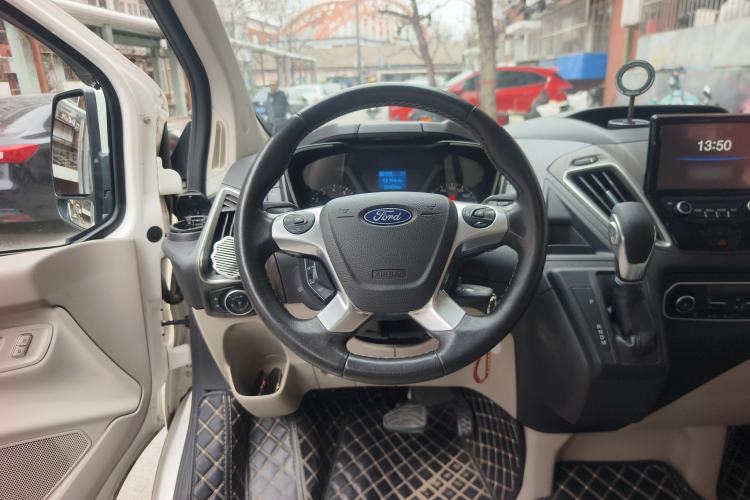 Used Ford Tourneo Custom 2017 2.0T Automatic Elite Version
