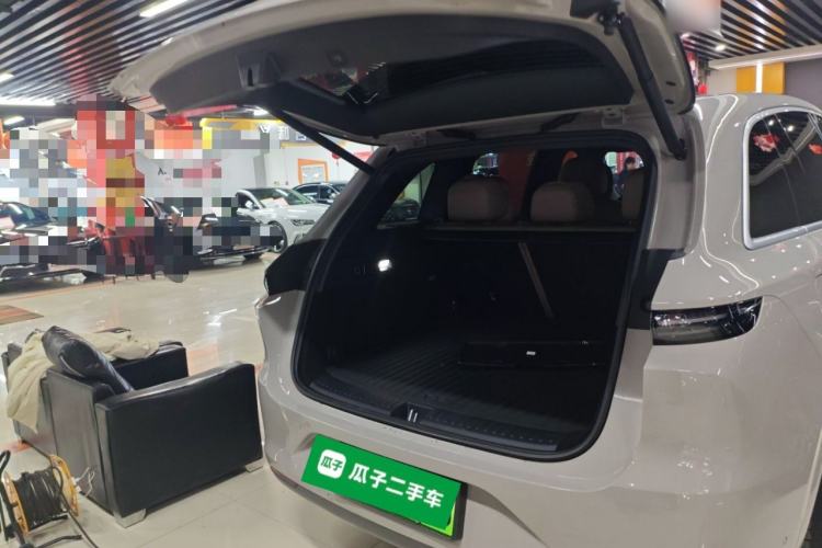 Used Li Auto L6 2025 Pro Smart Refresh Edition