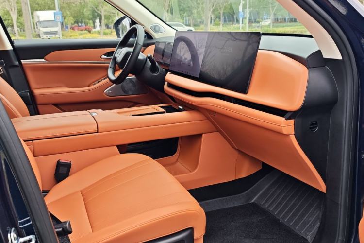 Used Wey Lanshan 2025 Four-Wheel Drive Max