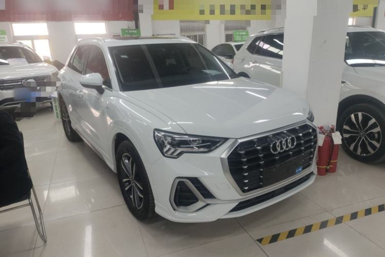 Used Audi Q3 2020 35 TFSI Ambition Dynamic Edition
