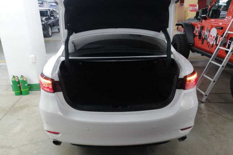 Used Mazda Atenza 2020 2.0L Blue Sky Luxury Edition