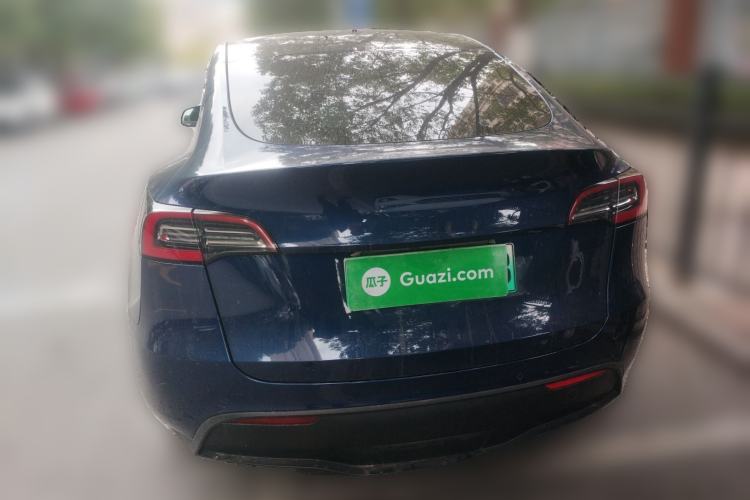 Used Tesla Model Y 2021 Long-Range All-Wheel-Drive Version