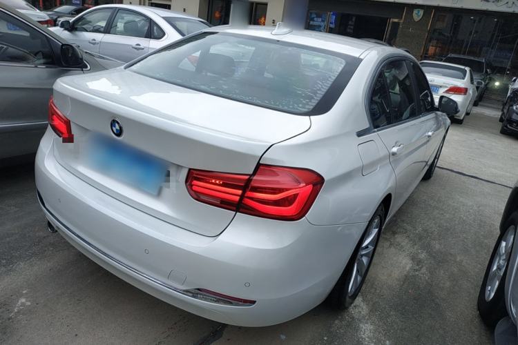 Used BMW 3 Series 2017 318Li Fashion Model

