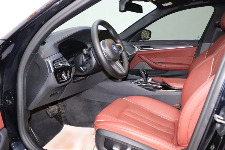 Used BMW 5 Series New Energy 2022 Restyled 535Le M Sport Package
