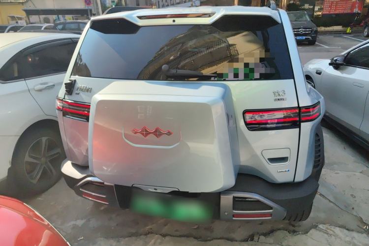 Used  Titanium 3 2025 501KM All-Wheel Drive Intelligent Driving Ultra Version
