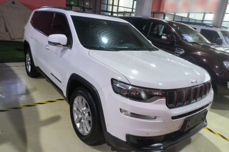 Used  Commander 2018 2.0T Two-Wheel Drive Enjoy Edition China V
