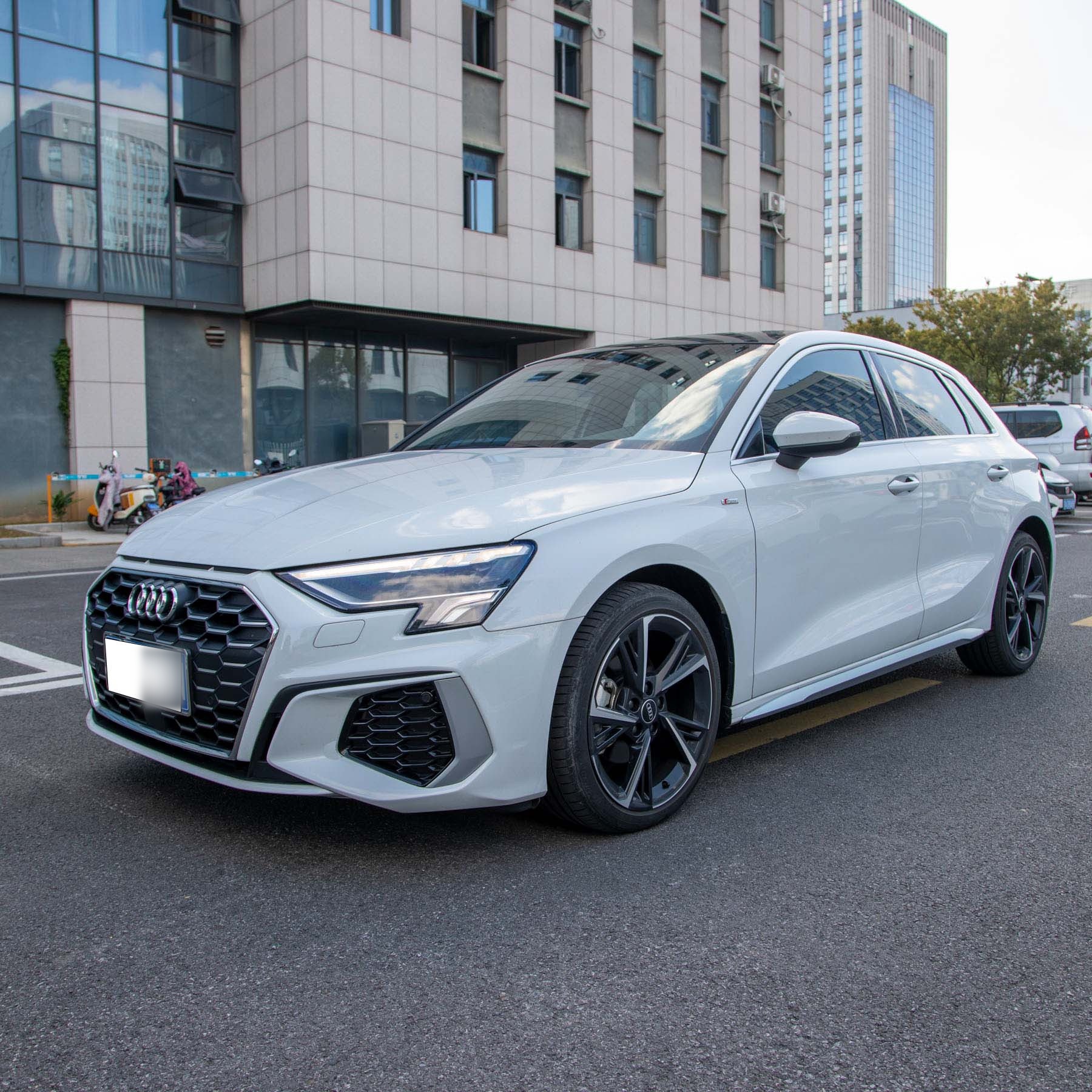 UsedAudiA32022Sportback35TFSIFashionableSportsModel