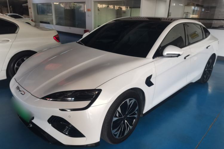 Used BYD Seal 2022 550 km Standard Range Rear-Wheel Drive Prestige Version
