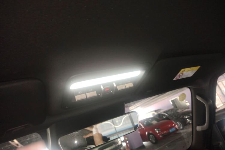 Used  V23 2025 501 Four-Wheel Drive Intelligent Driving Version
