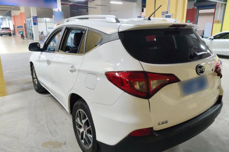 Used BYD Song 2016 GaiShi Edition 1.5TID Automatic Elite Model

