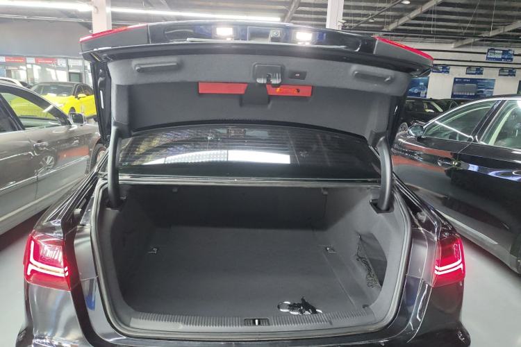 Used Audi A6L 2018 30th Anniversary Edition 45 TFSI quattro Sport model