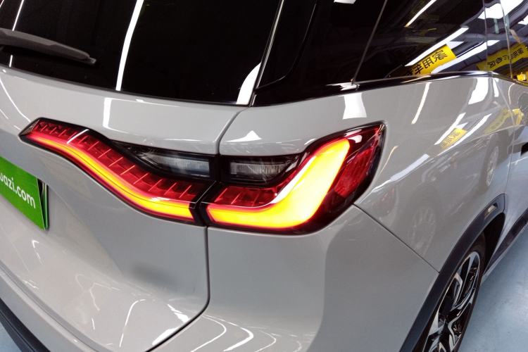 Used Nio ES8 2018 Founder Edition
