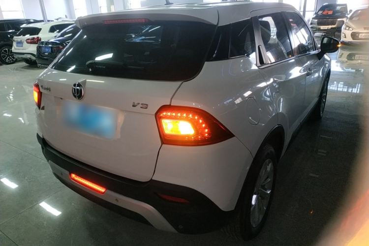 Used Brilliance V3 2016 1.5L Automatic Smart Version