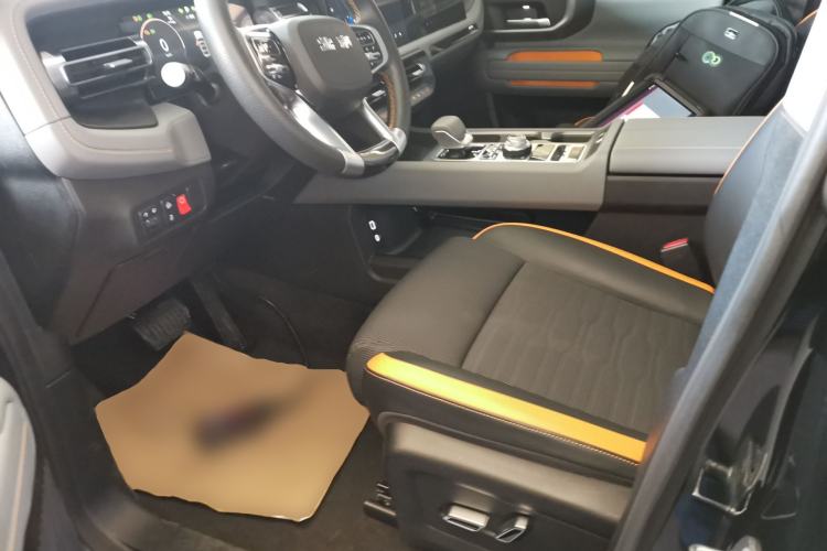 Used  BJ40 2024 2.0T All-New Blade Hero Edition Climber
