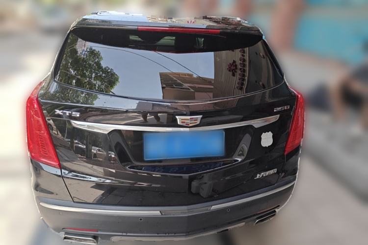 Used Cadillac XT5 2016 25T Luxury Model
