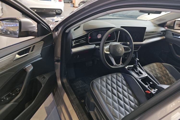 Used Volkswagen Sagitar 2023 300TSI DSG Excellence Edition
