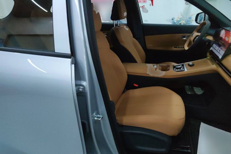 Used  Galaxy Xingjian 7 EM-i 2025 55 km Launch Edition
