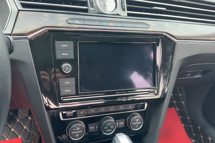 Used Volkswagen Magotan 2019 330TSI DSG Luxury Model China V Standard
